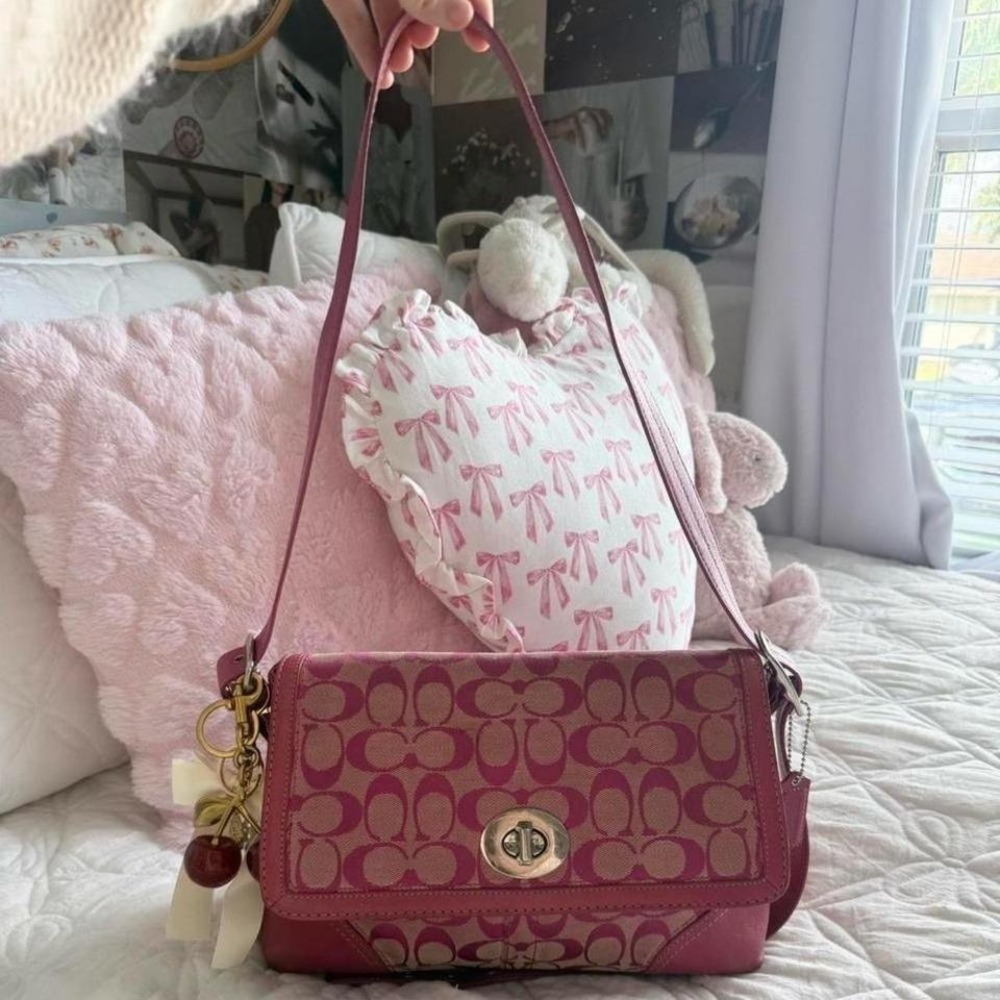 Y2K Coach Barbie Pink Hampton Monogram Shoulder Bag‎